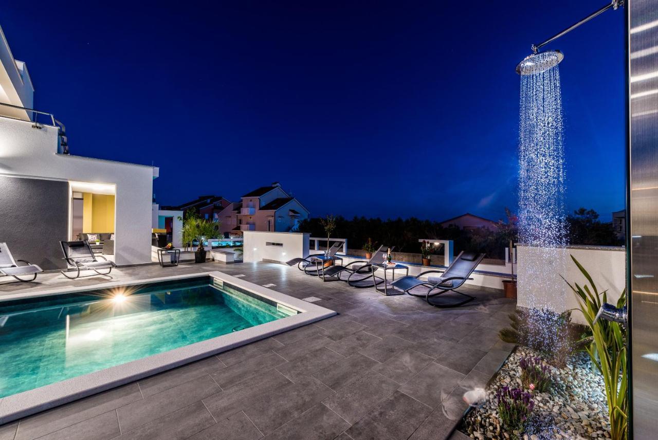 Villa Magnifica Apartments With Pool 노바야 외부 사진