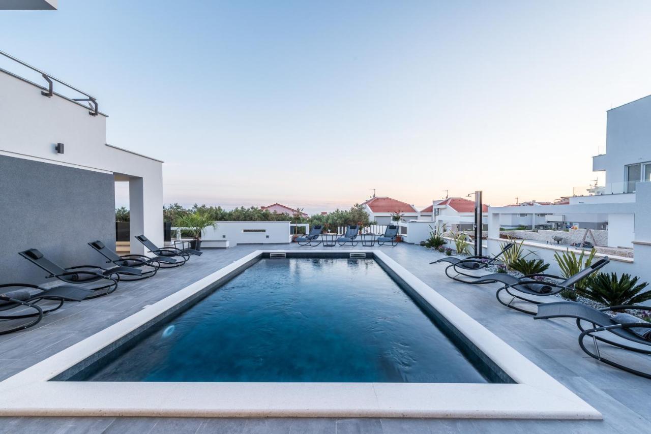Villa Magnifica Apartments With Pool 노바야 외부 사진