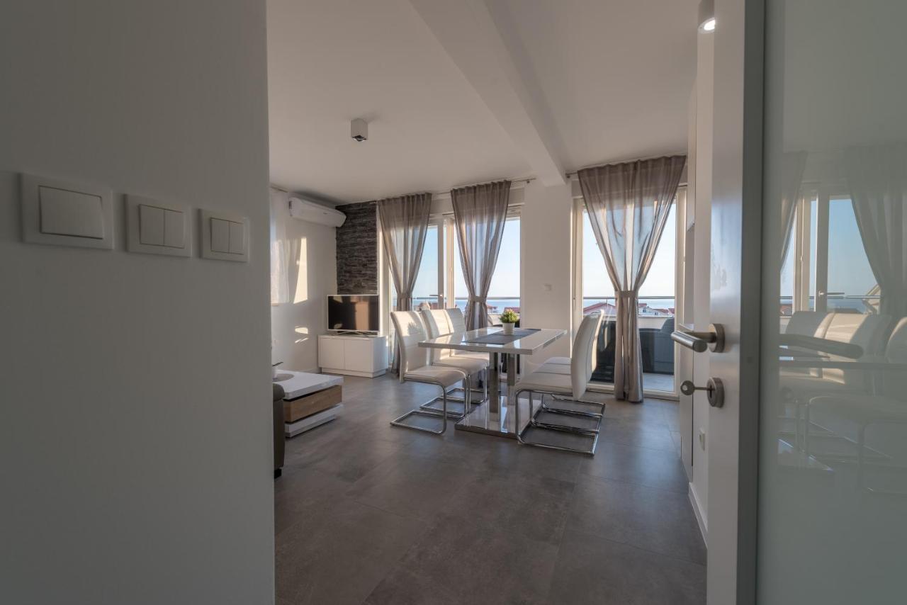 Villa Magnifica Apartments With Pool 노바야 외부 사진