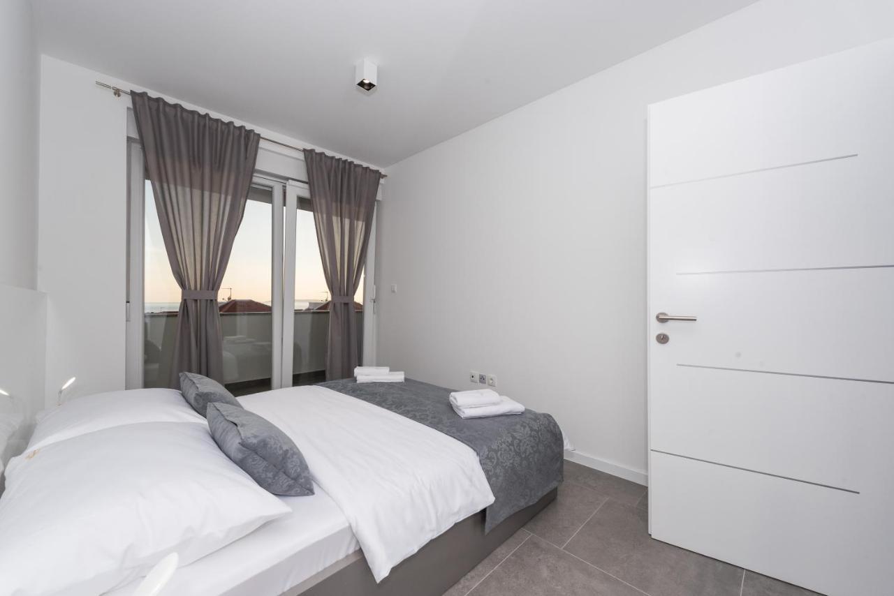 Villa Magnifica Apartments With Pool 노바야 외부 사진