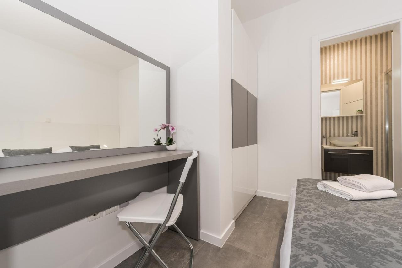 Villa Magnifica Apartments With Pool 노바야 외부 사진