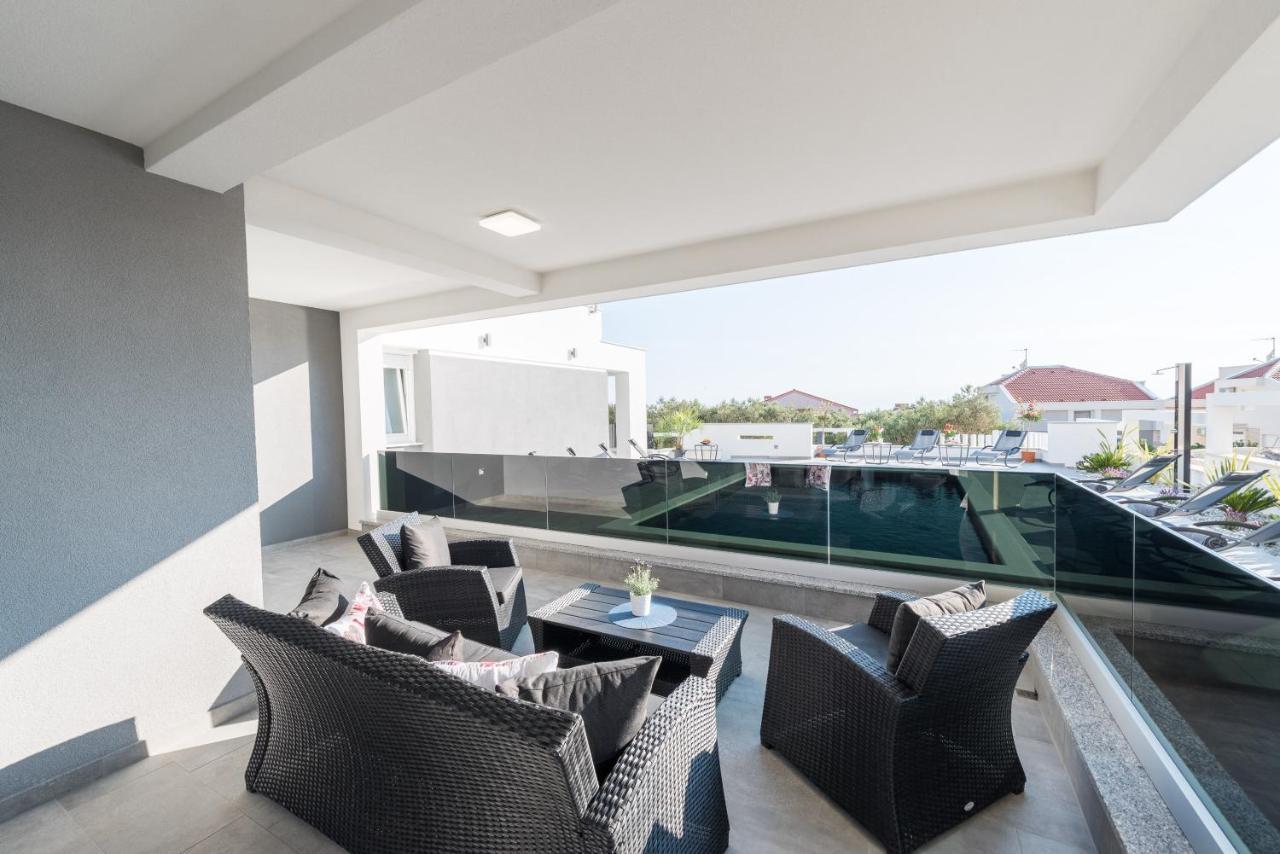 Villa Magnifica Apartments With Pool 노바야 외부 사진